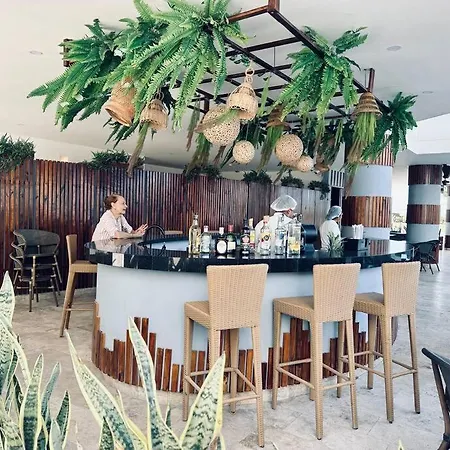Luxury Ocean View- La Playa Apartamento